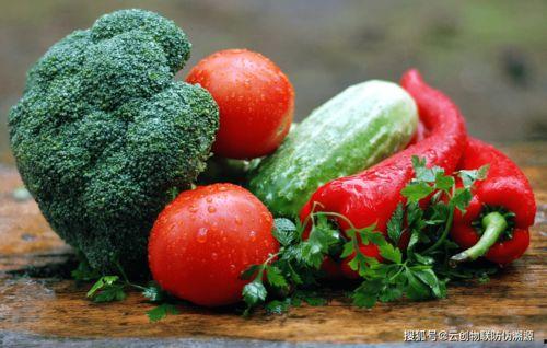 梦见吃生茭瓜,揭秘吃生茭瓜的神秘寓意